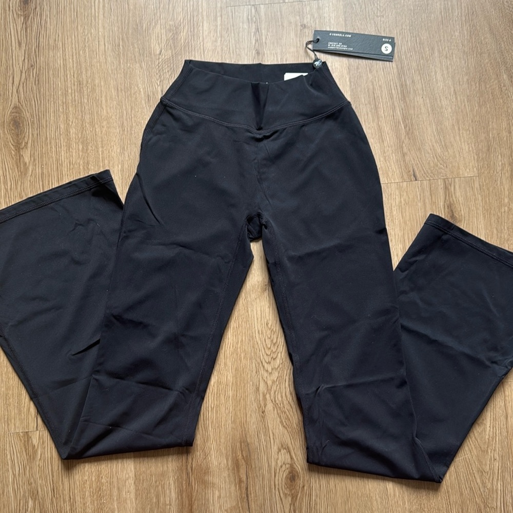 *NWT* YOUNGLA For Her Legacy Flare Pant - black